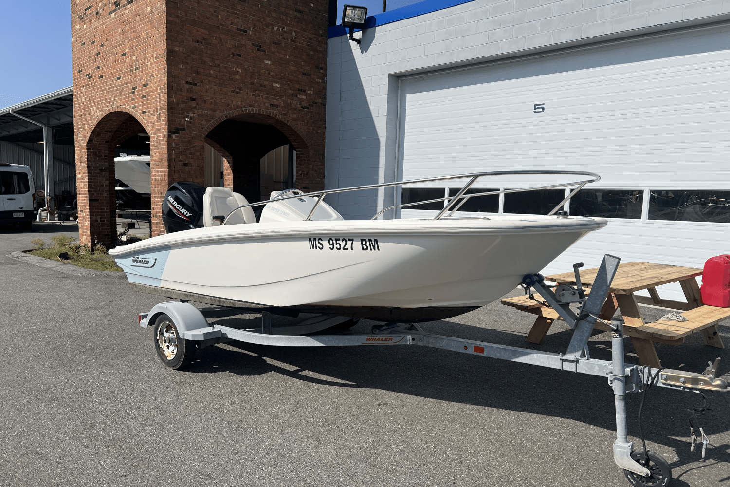 Slide: The Image of Boston Whaler 130 Super Sport 2020 - 0
