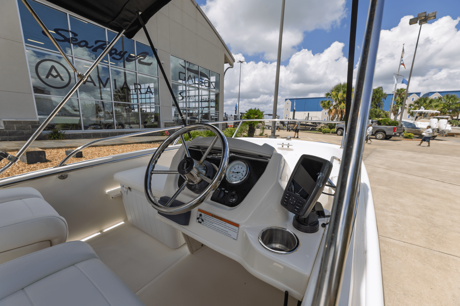 Slide: The Image of Boston Whaler 130 Super Sport 2021 - 7