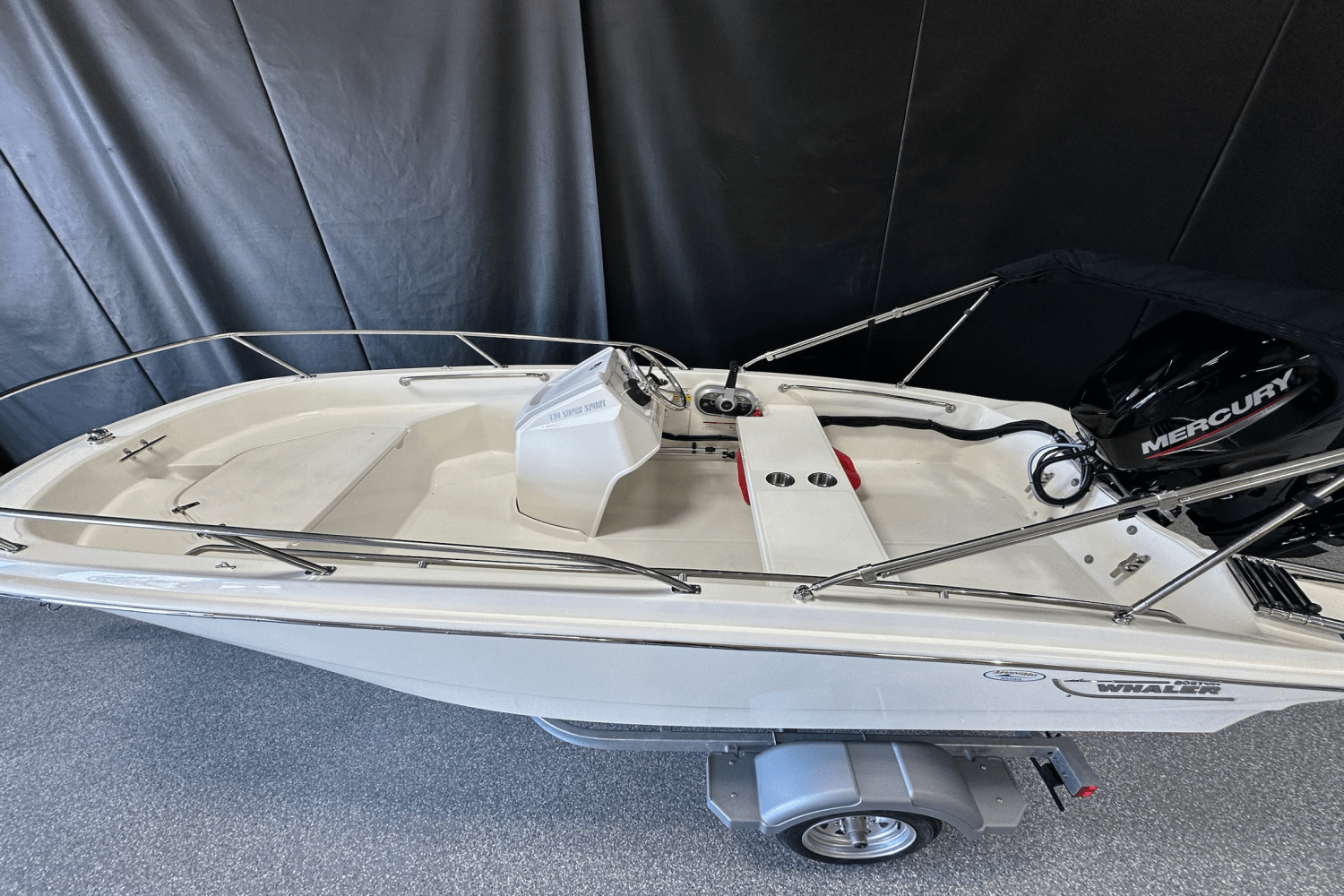 Slide: The Image of Boston Whaler 130 Super Sport 2025 - 1