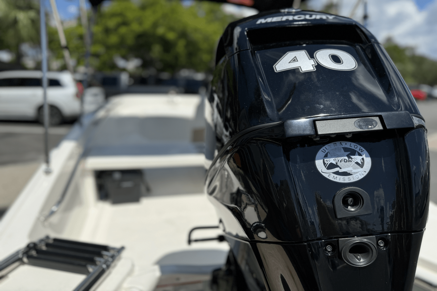 Slide: The Image of Boston Whaler 130 Super Sport 2025 - 1