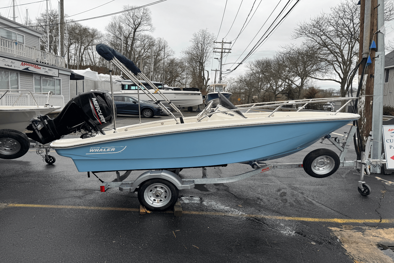 Slide: The Image of Boston Whaler 130 Super Sport 2025 - 1