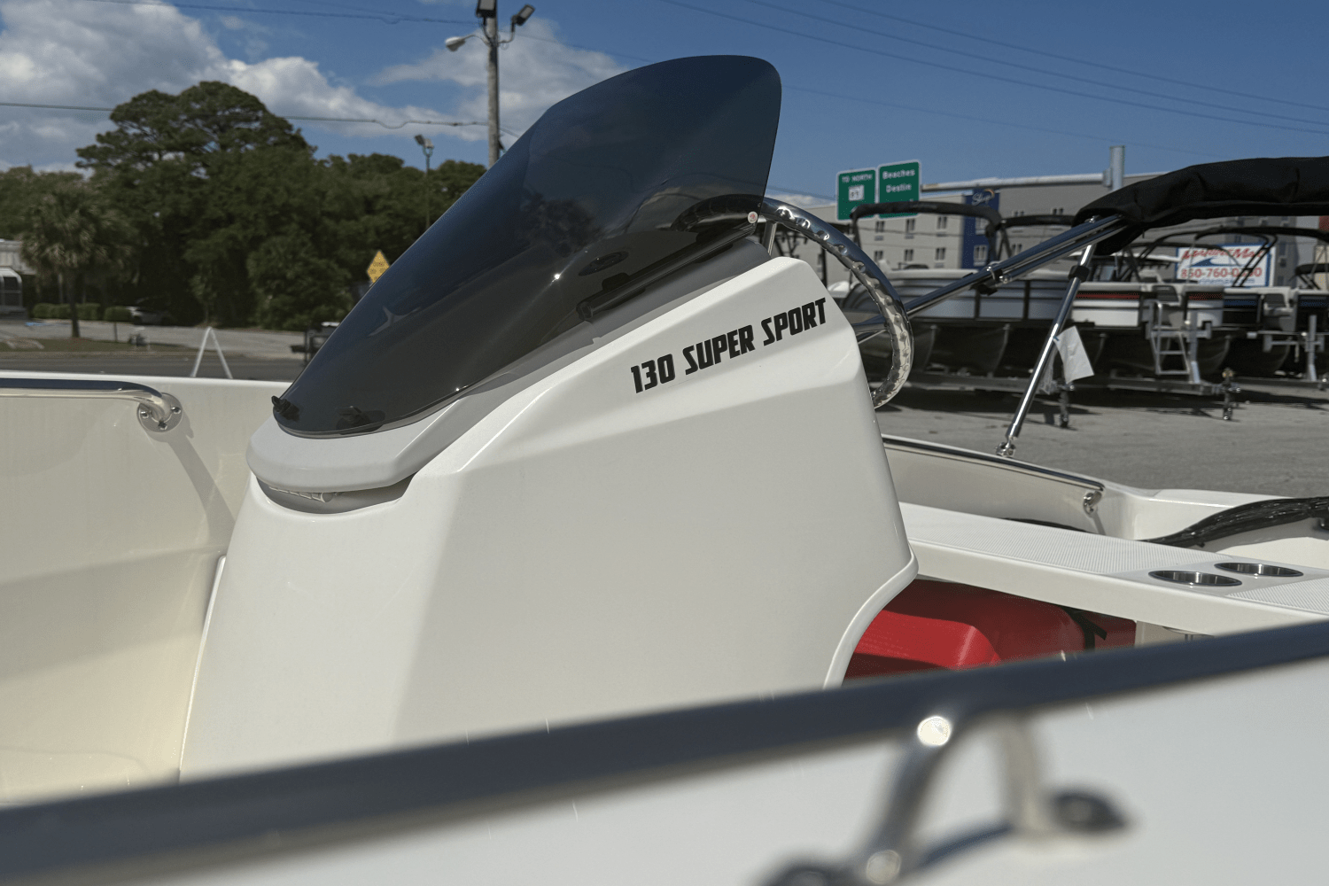 Slide: The Image of Boston Whaler 130 Super Sport 2025 - 10