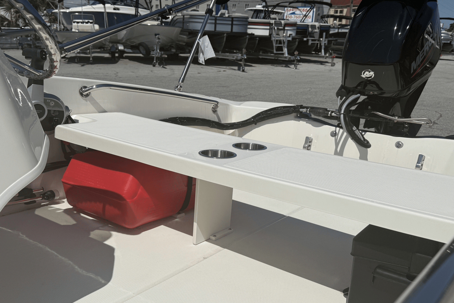 Slide: The Image of Boston Whaler 130 Super Sport 2025 - 11