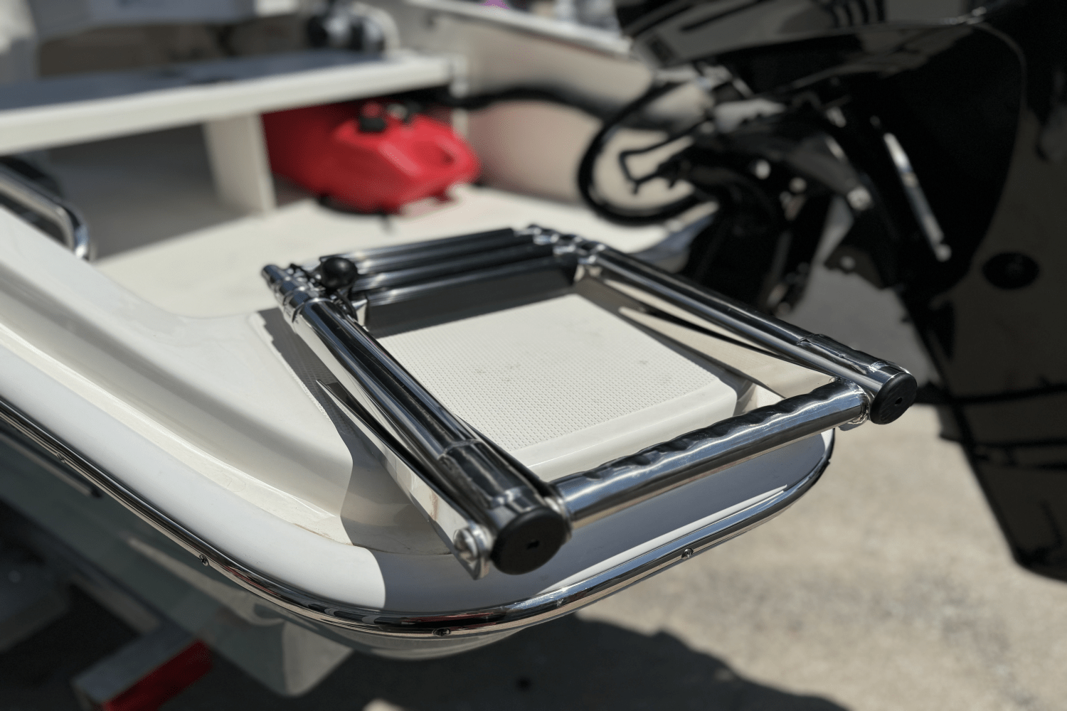 Slide: The Image of Boston Whaler 130 Super Sport 2025 - 2