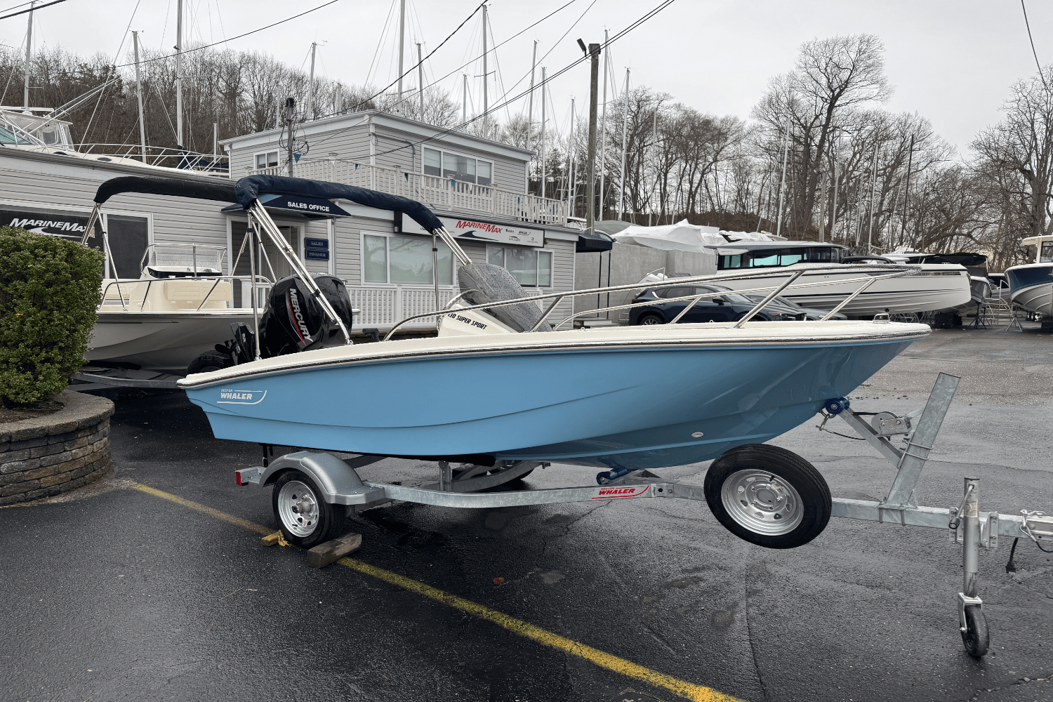 Slide: The Image of Boston Whaler 130 Super Sport 2025 - 2
