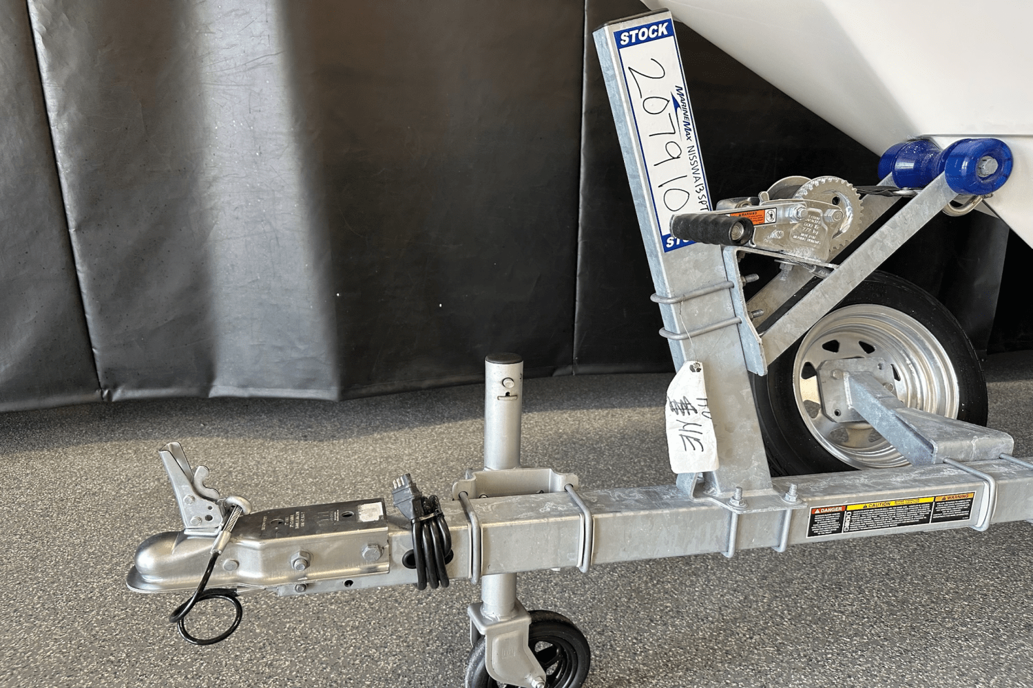 Slide: The Image of Boston Whaler 130 Super Sport 2025 - 2