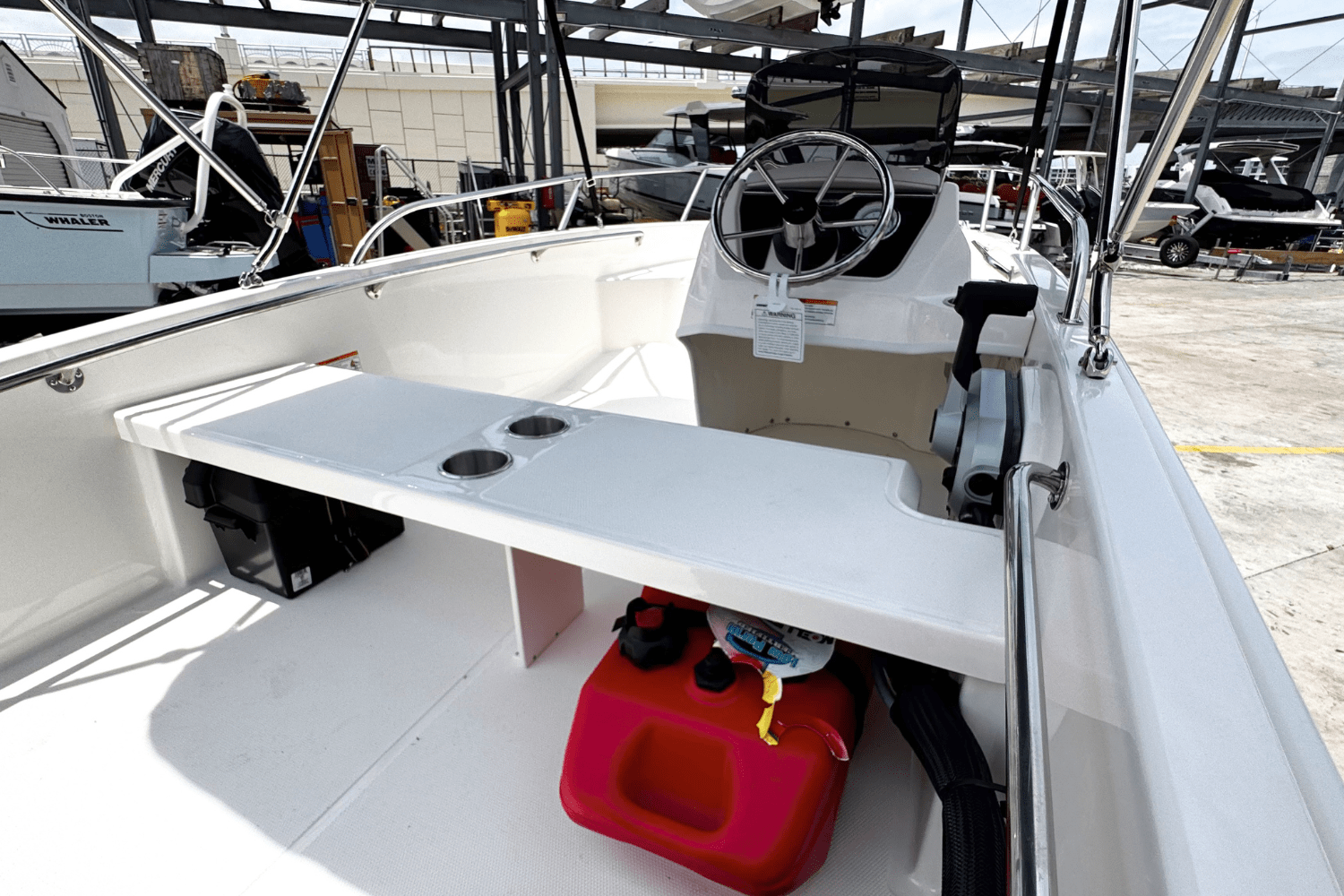 Slide: The Image of Boston Whaler 130 Super Sport 2025 - 3