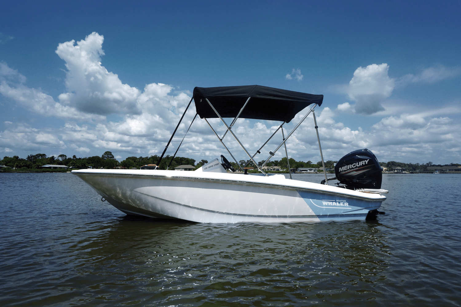 Slide: The Image of Boston Whaler 130 Super Sport 2025 - 33