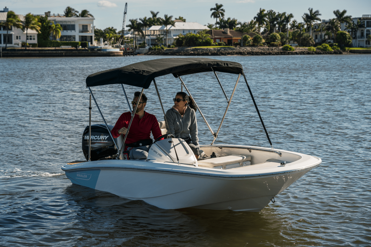 Slide: The Image of Boston Whaler 130 Super Sport 2025 - 43