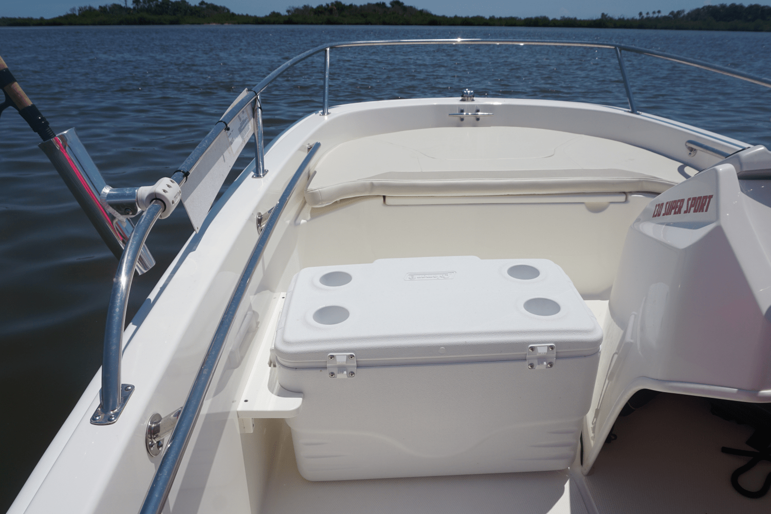Slide: The Image of Boston Whaler 130 Super Sport 2025 - 65