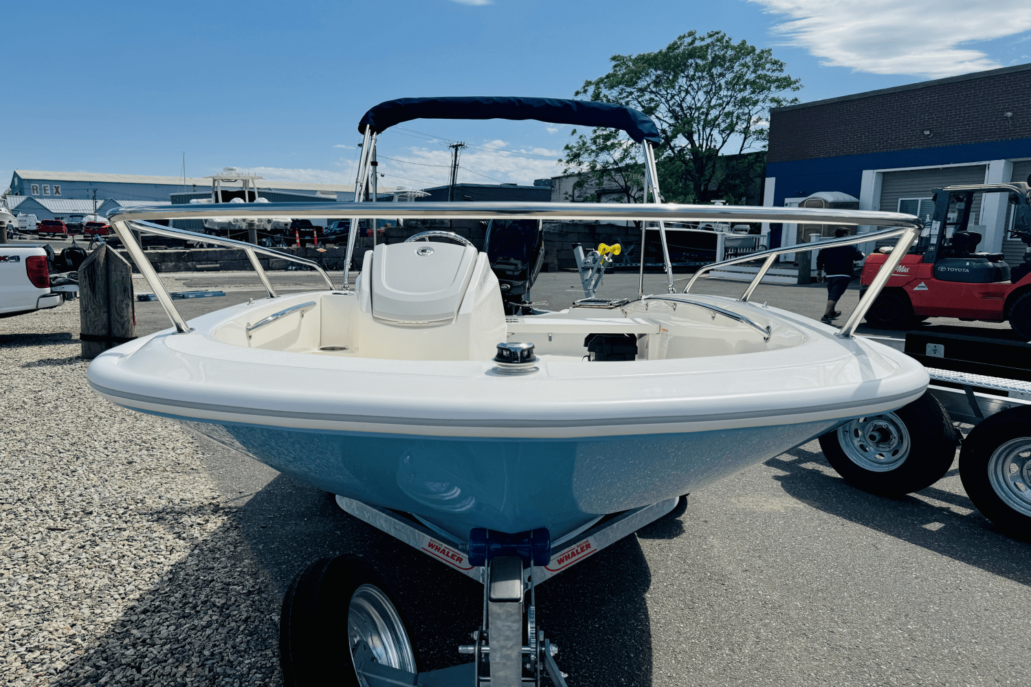 Slide: The Image of Boston Whaler 130 Super Sport 2025 - 7