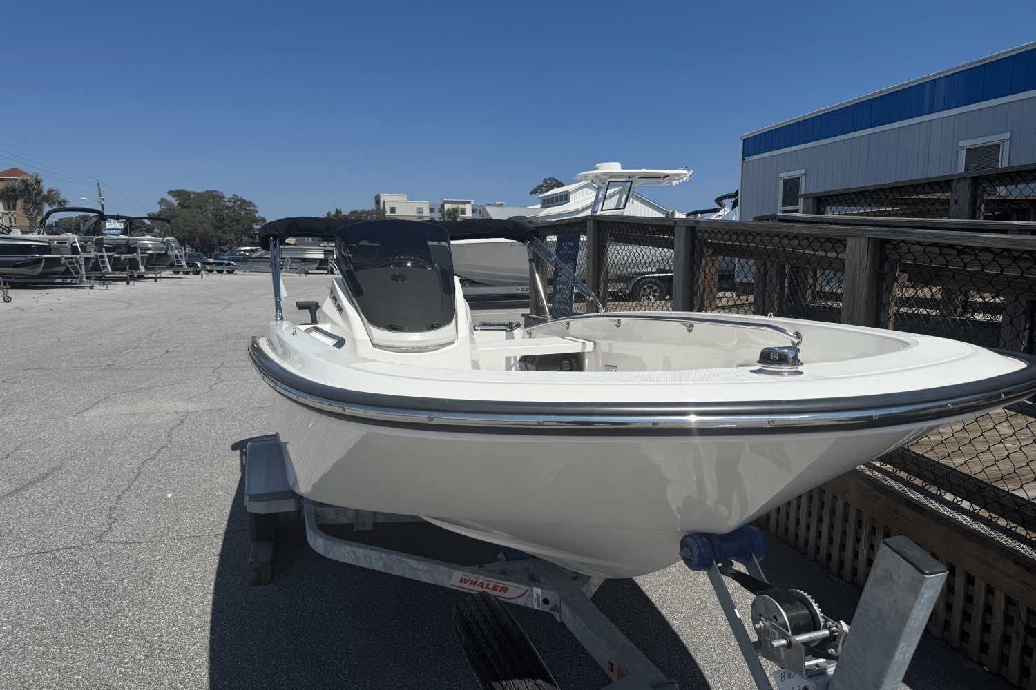 Slide: The Image of Boston Whaler 130 Super Sport 2025 - 7