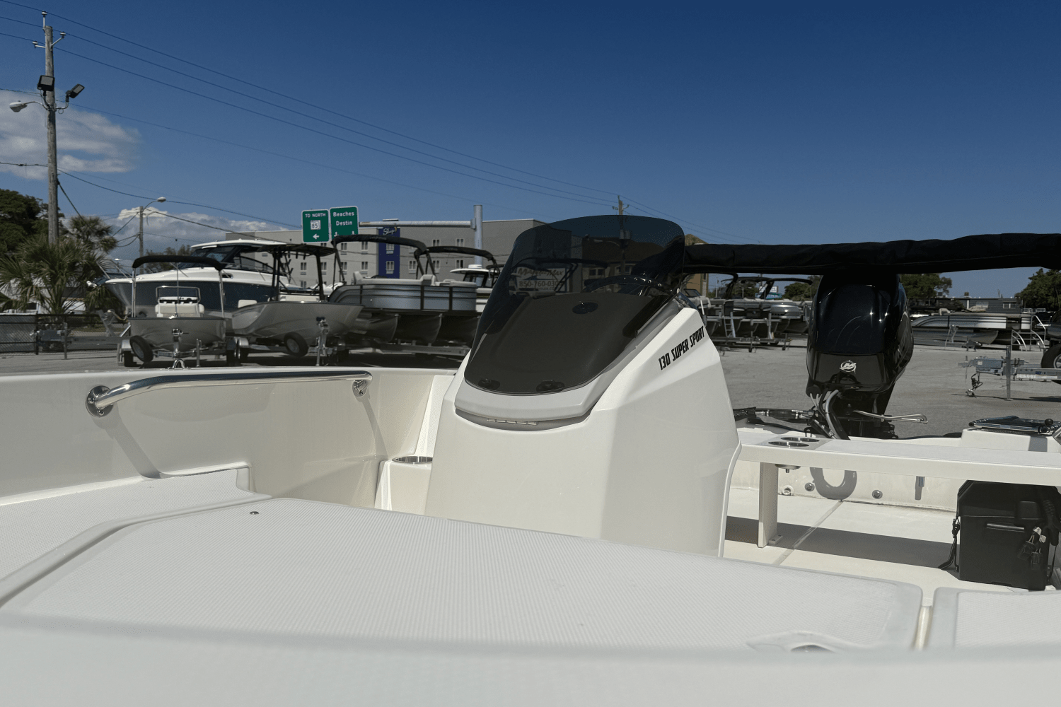 Slide: The Image of Boston Whaler 130 Super Sport 2025 - 8