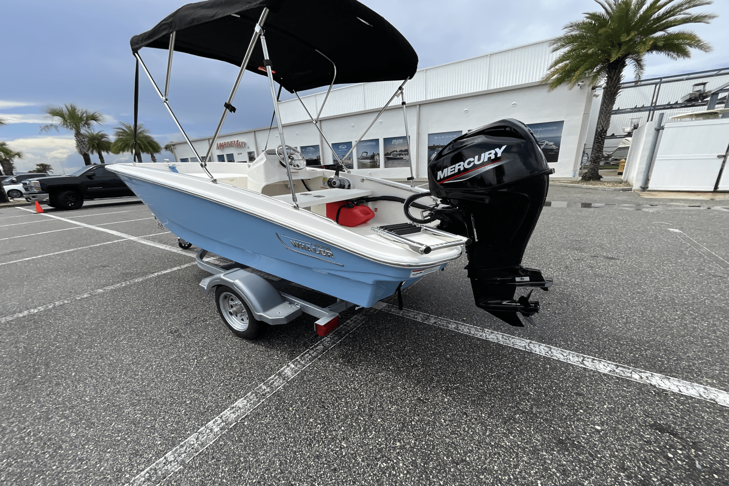 Slide: The Image of Boston Whaler 130 Super Sport 2026 - 11