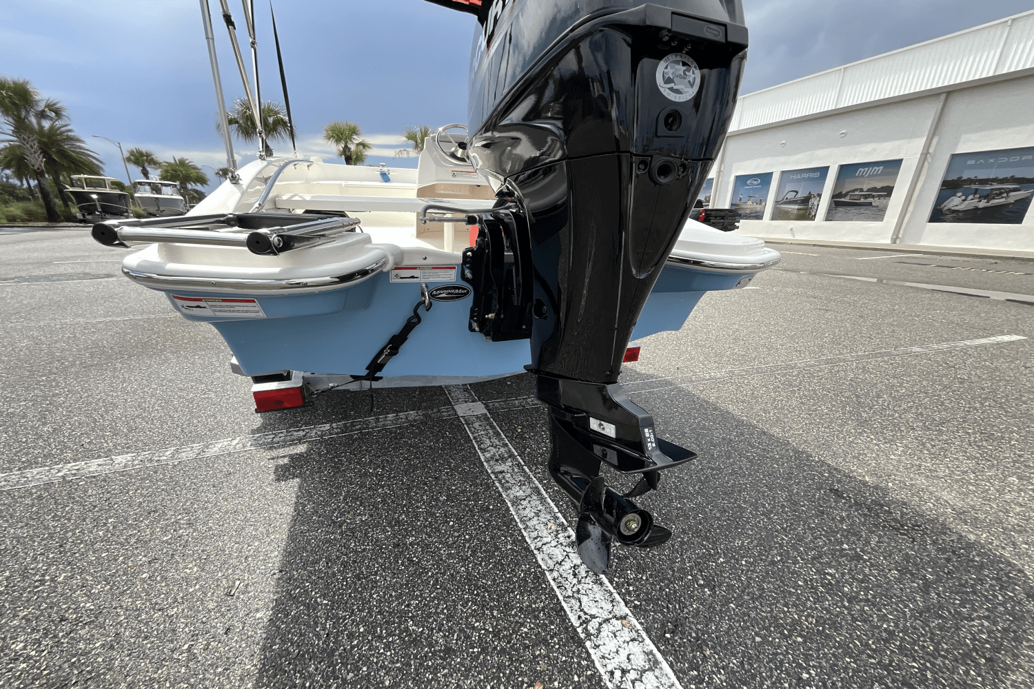 Slide: The Image of Boston Whaler 130 Super Sport 2026 - 14
