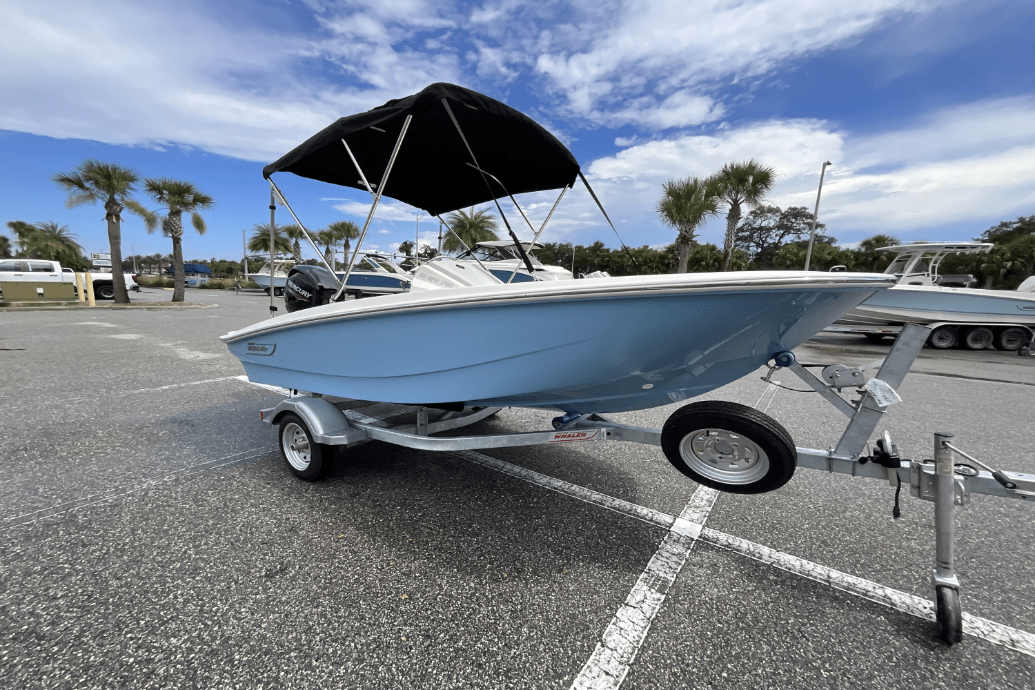 Slide: The Image of Boston Whaler 130 Super Sport 2026 - 15