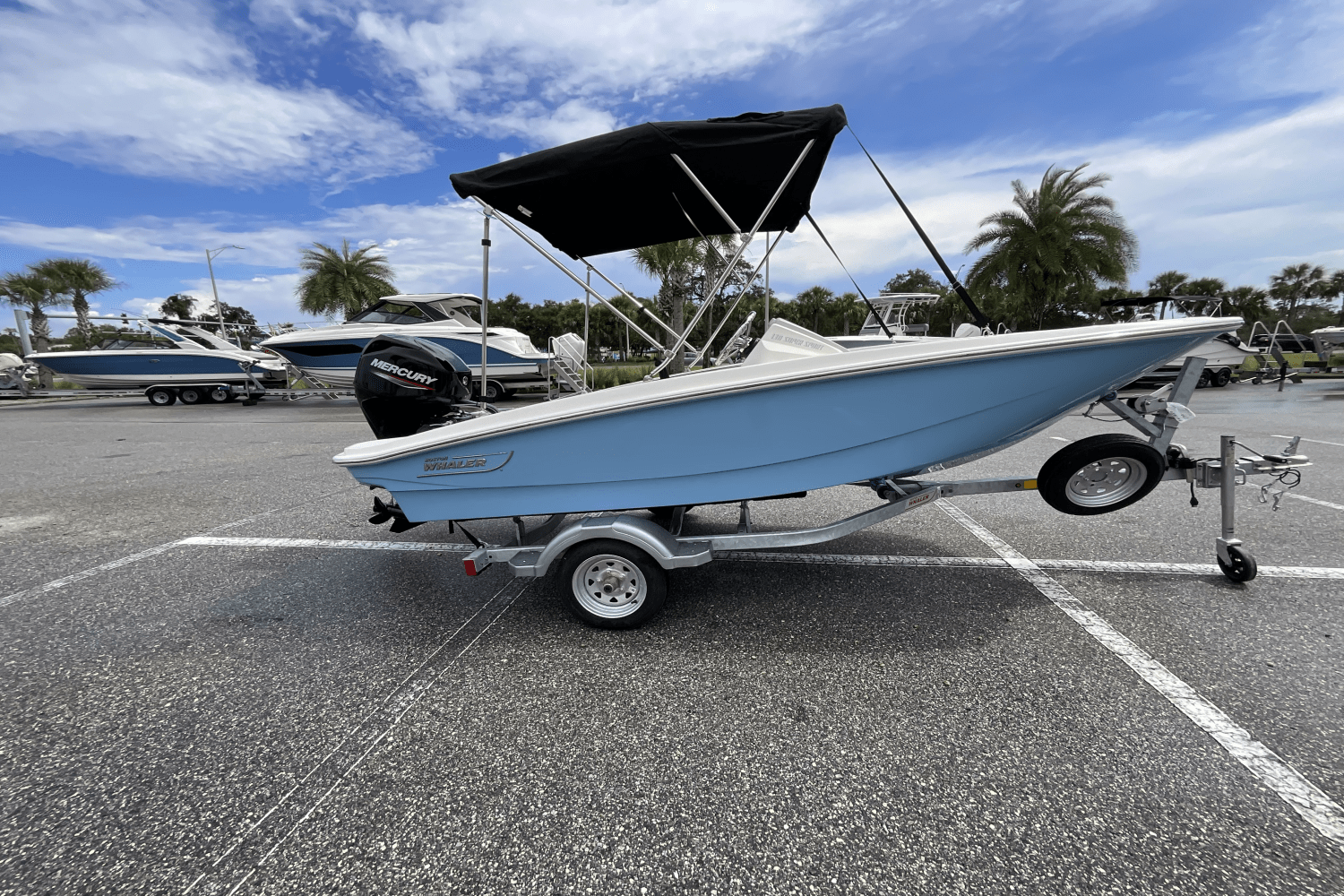 Slide: The Image of Boston Whaler 130 Super Sport 2026 - 6