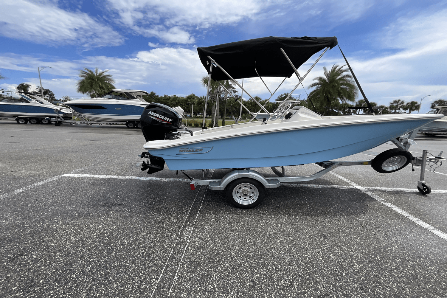 Slide: The Image of Boston Whaler 130 Super Sport 2026 - 7