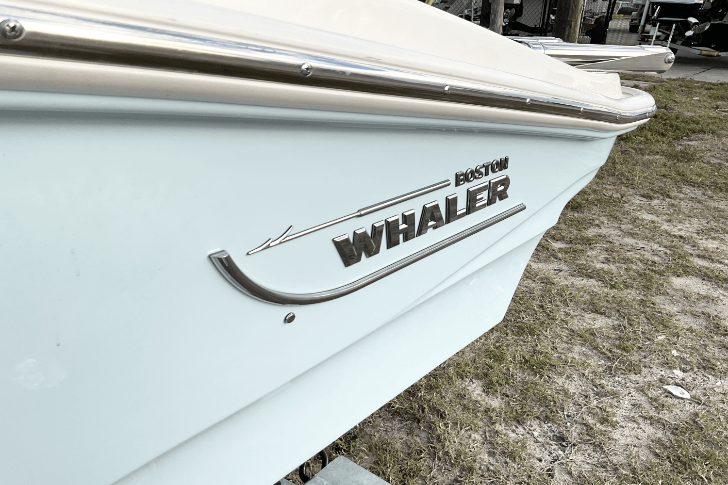 Slide: The Image of Boston Whaler 13 SUPER SPORT 2024 - 1