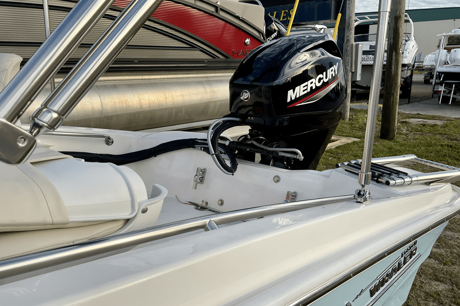 Slide: The Image of Boston Whaler 13 SUPER SPORT 2024 - 13