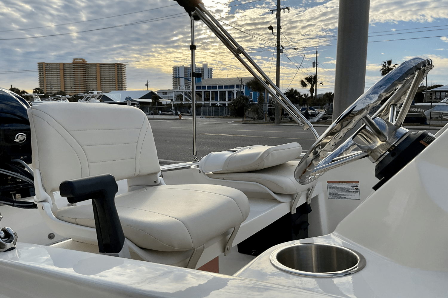 Slide: The Image of Boston Whaler 13 SUPER SPORT 2024 - 7