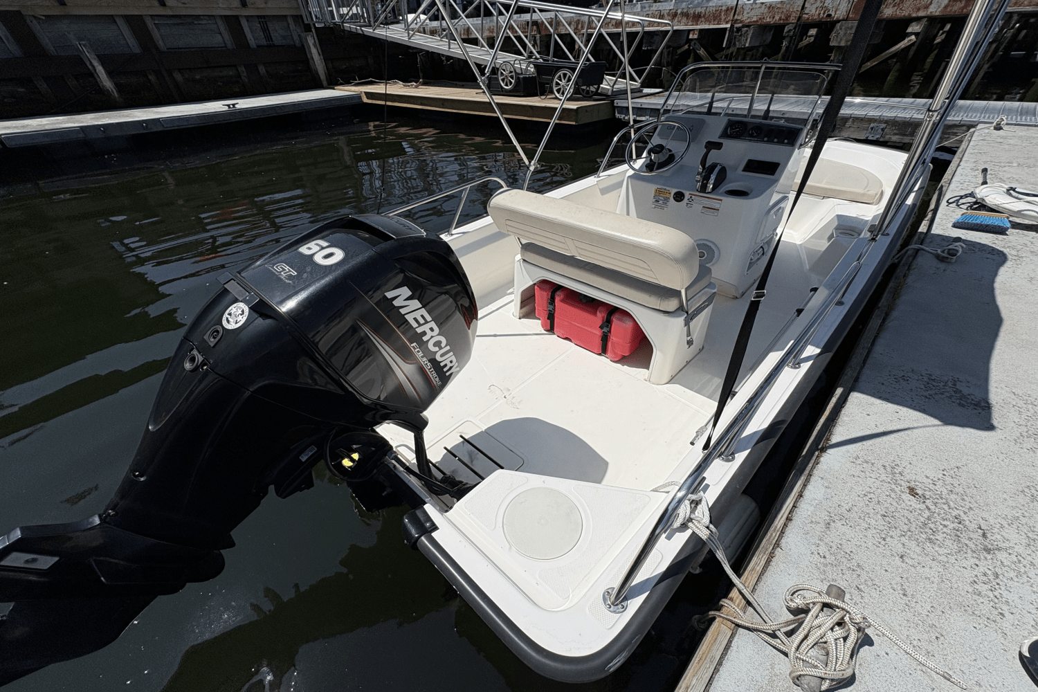 Slide: The Image of Boston Whaler 150 MONTAUK 2019 - 7
