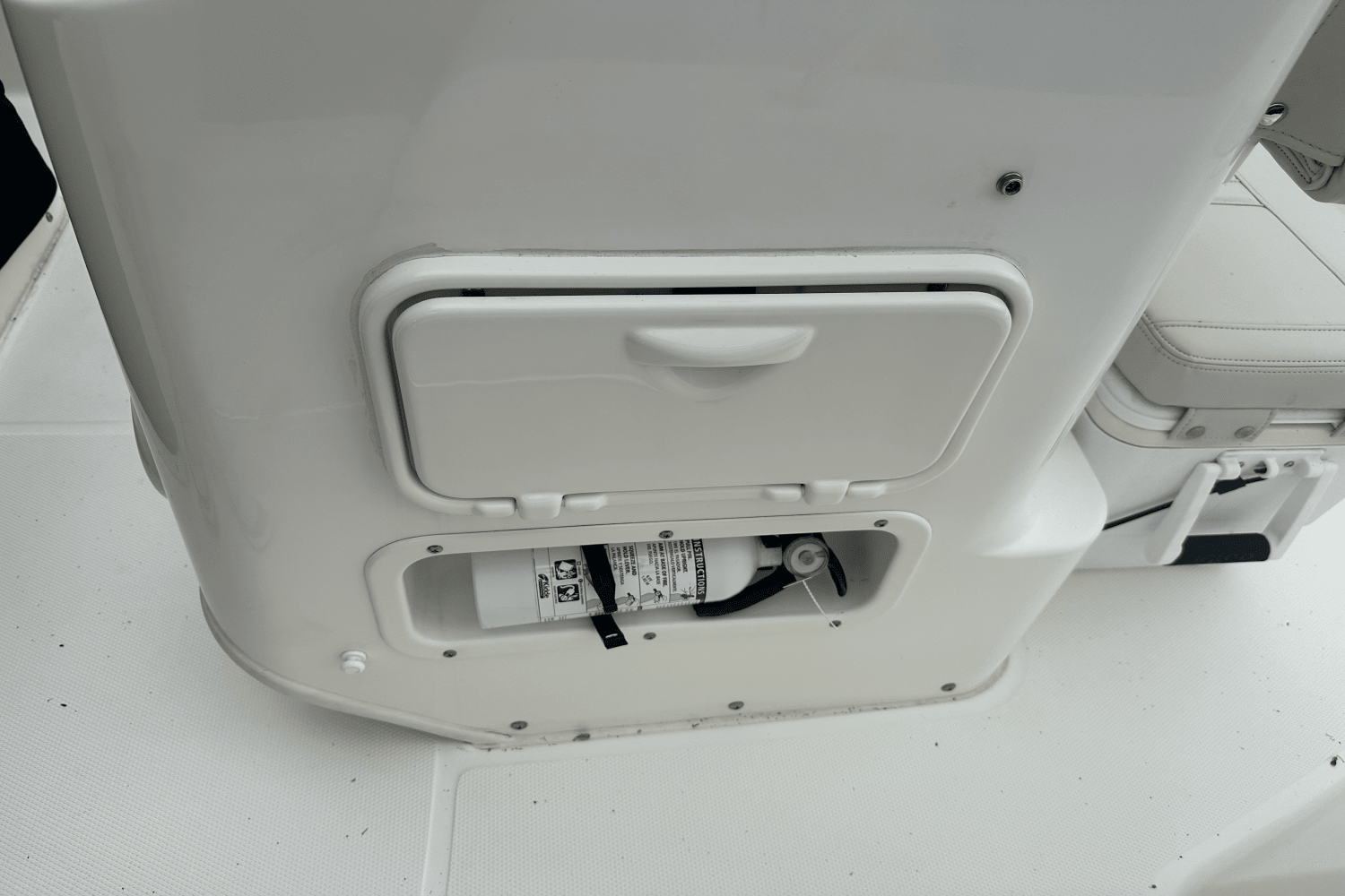 Slide: The Image of Boston Whaler 150 MONTAUK 2021 - 13