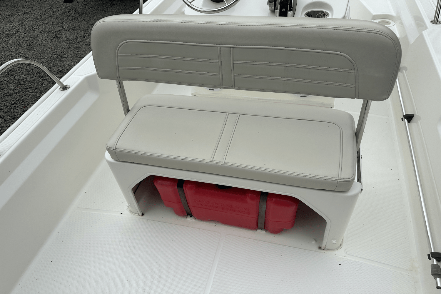 Slide: The Image of Boston Whaler 150 MONTAUK 2021 - 14