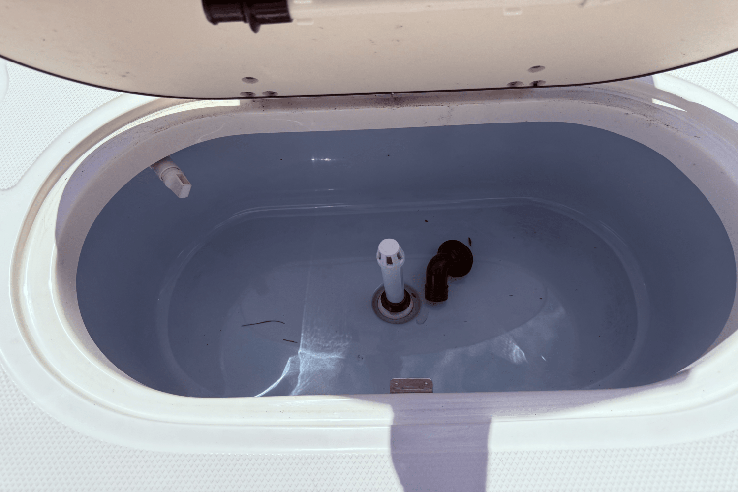 Slide: The Image of Boston Whaler 150 MONTAUK 2021 - 17