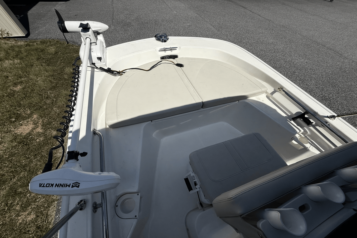 Slide: The Image of Boston Whaler 150 MONTAUK 2021 - 18