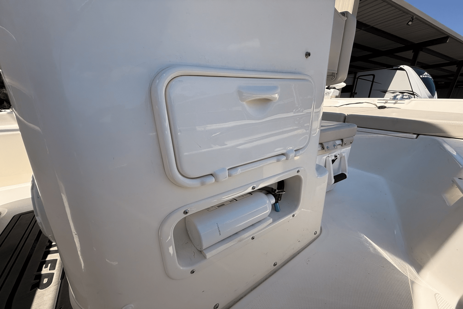 Slide: The Image of Boston Whaler 150 MONTAUK 2021 - 29