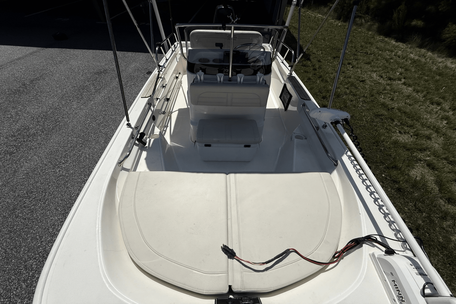 Slide: The Image of Boston Whaler 150 MONTAUK 2021 - 31