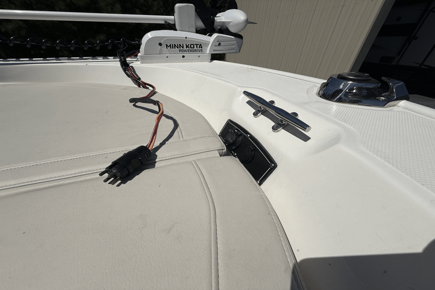 Slide: The Image of Boston Whaler 150 MONTAUK 2021 - 34