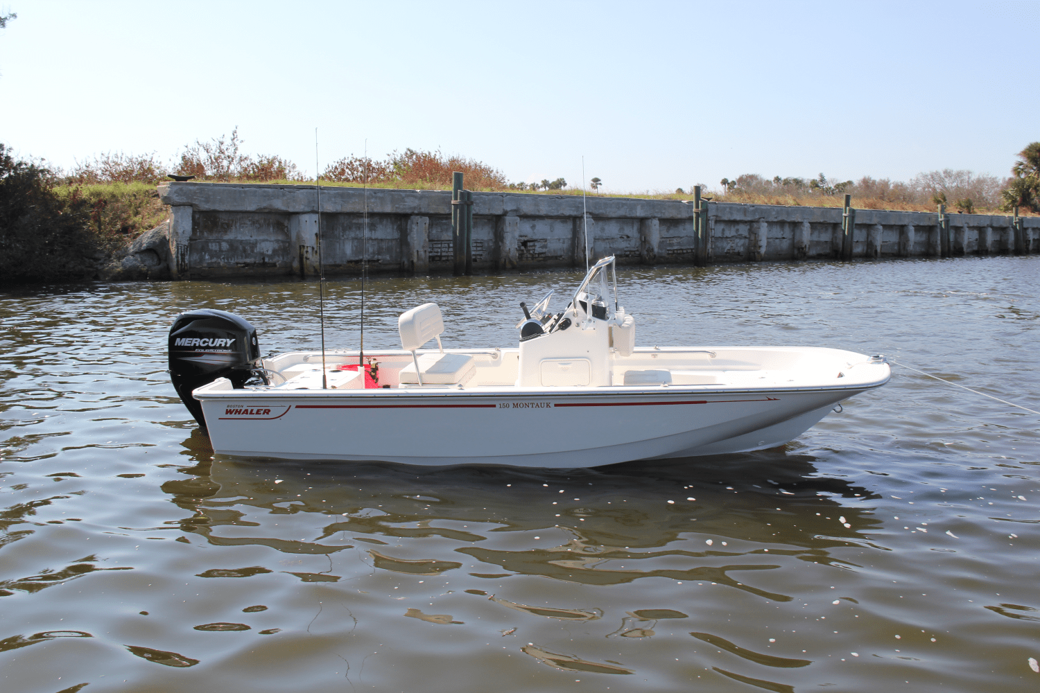 Slide: The Image of Boston Whaler 150 Montauk 2024 - 26