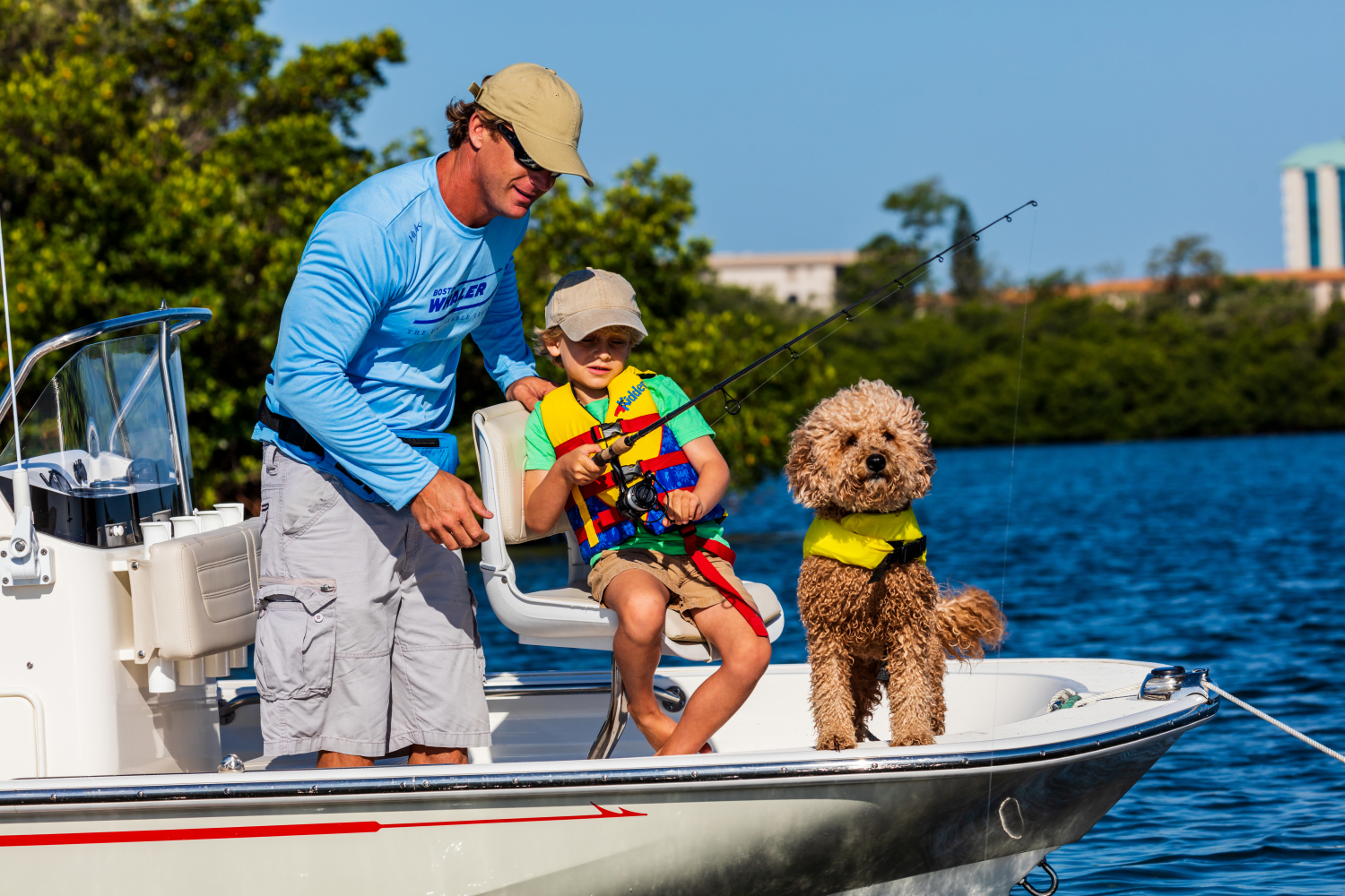 Slide: The Image of Boston Whaler 150 Montauk 2024 - 28