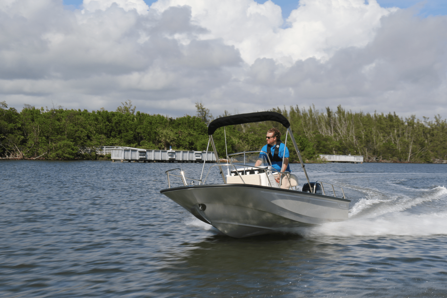 Slide: The Image of Boston Whaler 150 Montauk 2024 - 30