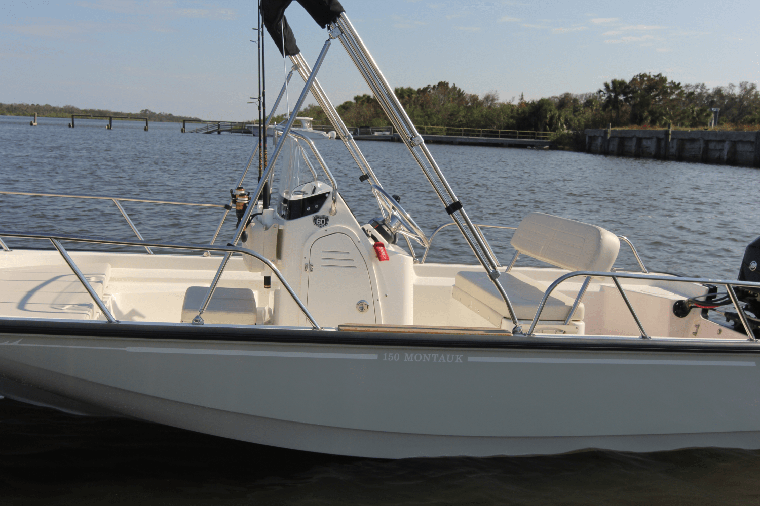 Slide: The Image of Boston Whaler 150 Montauk 2024 - 31