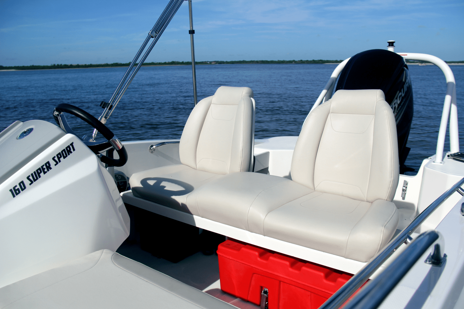 Slide: The Image of Boston Whaler 150 Montauk 2024 - 50