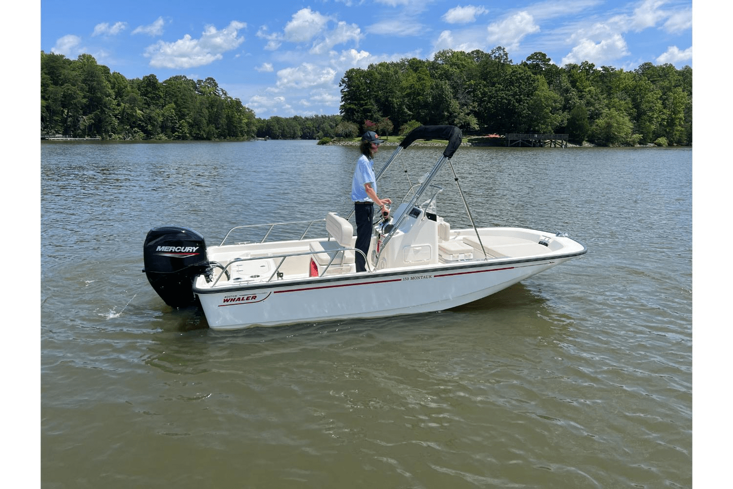 Slide: The Image of Boston Whaler 150 Montauk 2025 - 0