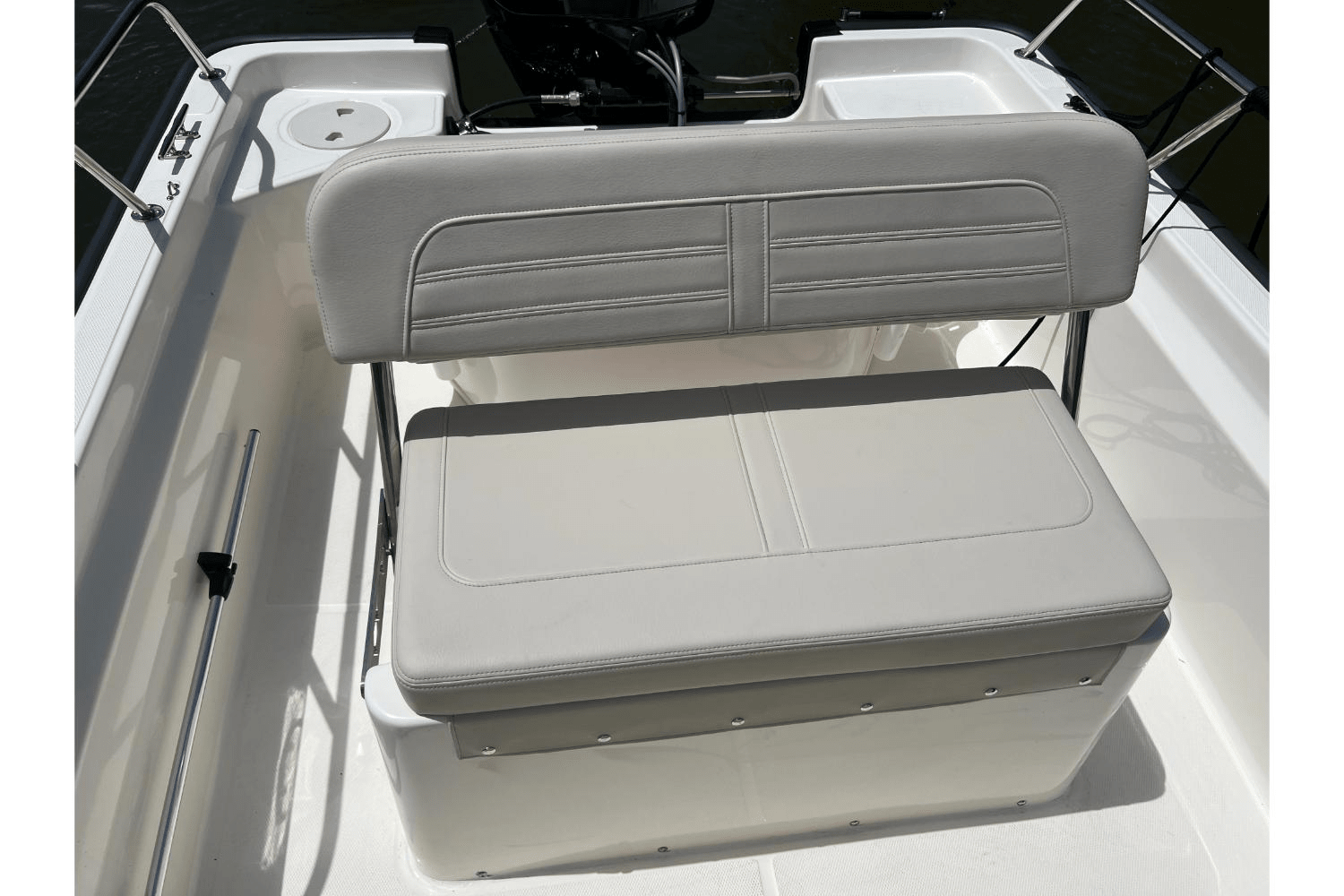 Slide: The Image of Boston Whaler 150 Montauk 2025 - 10