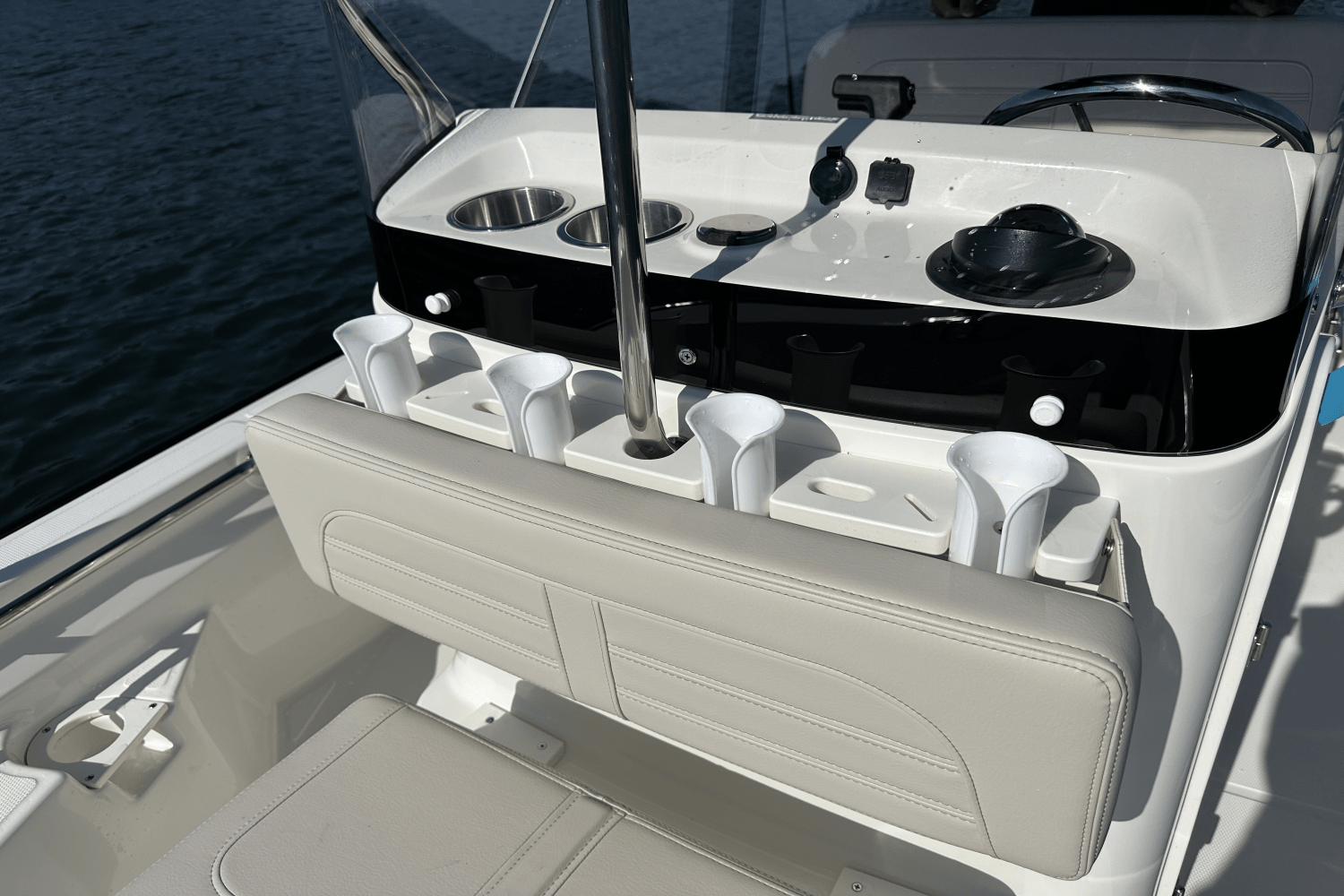 Slide: The Image of Boston Whaler 150 Montauk 2025 - 12