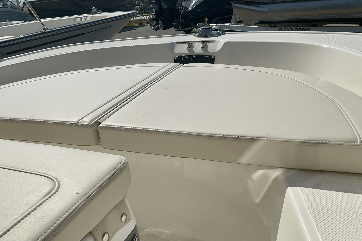 Slide: The Image of Boston Whaler 150 Montauk 2025 - 14