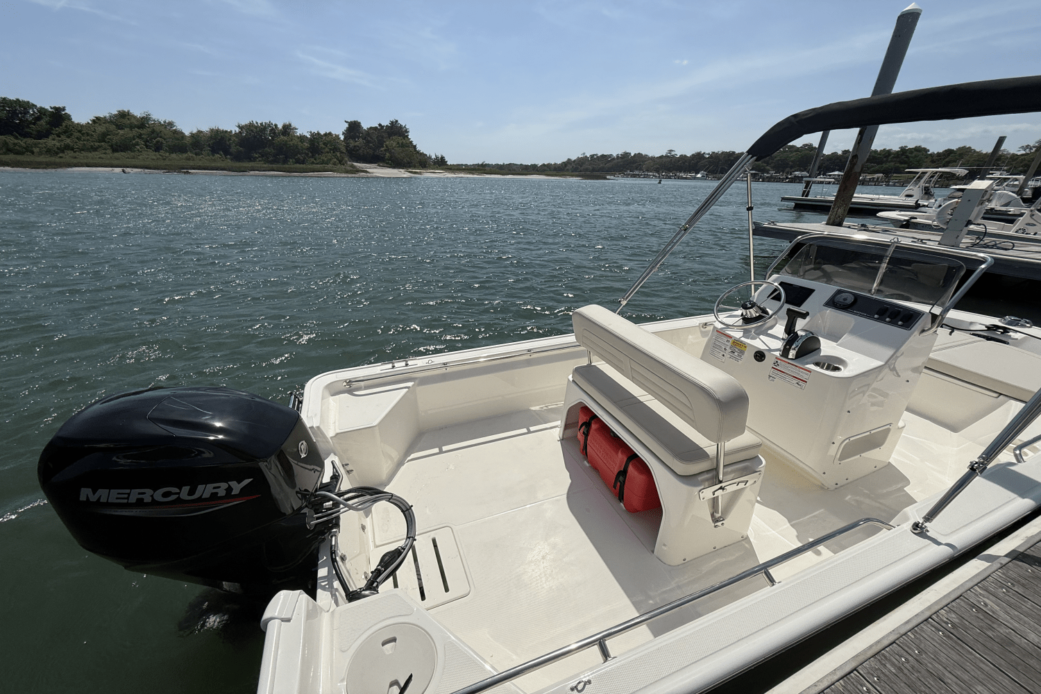 Slide: The Image of Boston Whaler 150 Montauk 2025 - 7