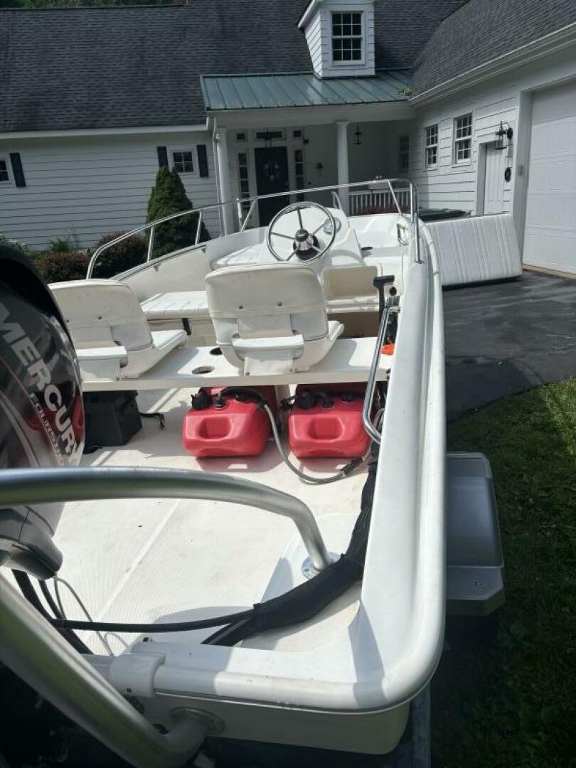 Slide: The Image of Boston Whaler 150 Super Sport 2014 - 5443994