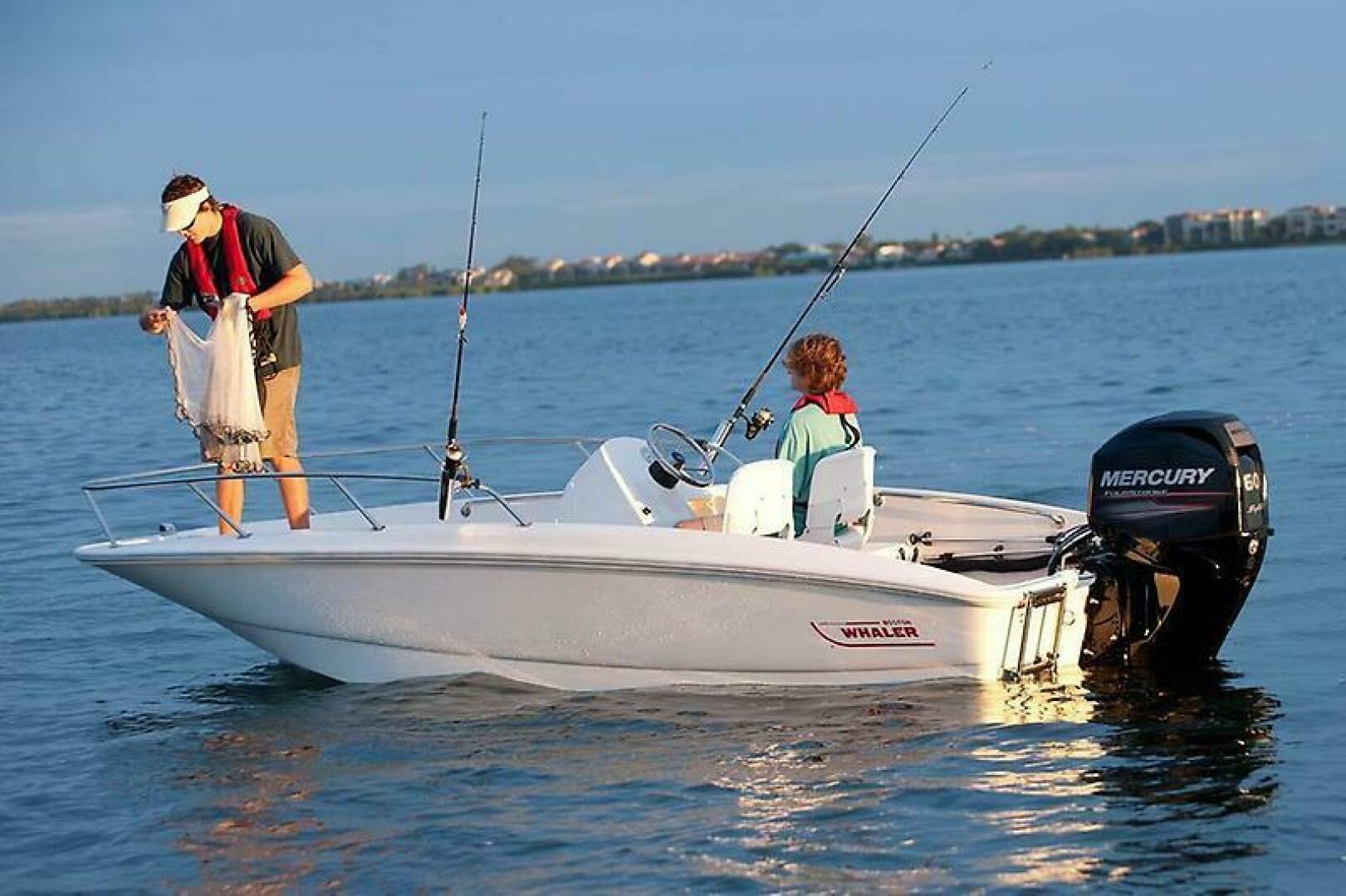 Slide: The Image of Boston Whaler 150 Super Sport 2018 - 5388867