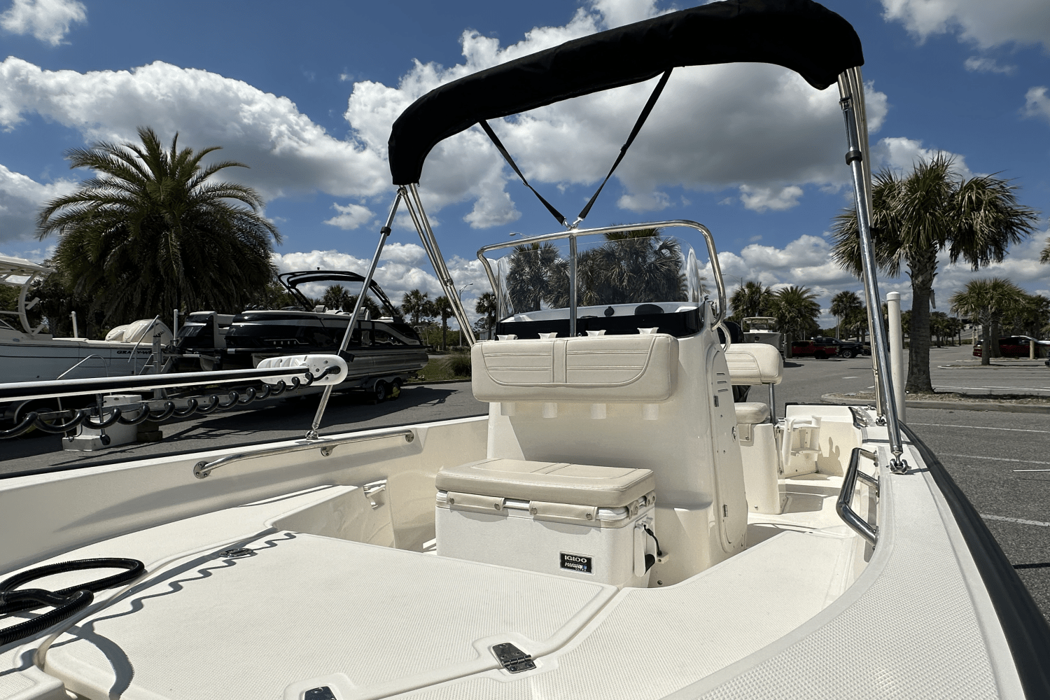 Slide: The Image of Boston Whaler 15 MONTAUK 2022 - 5