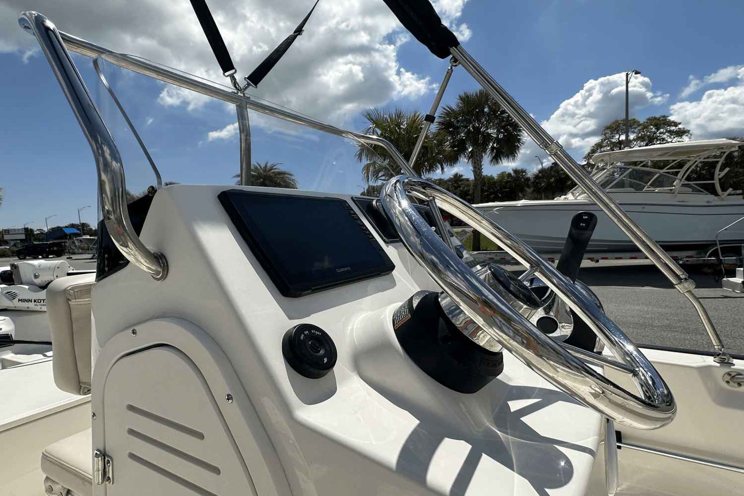 Slide: The Image of Boston Whaler 15 MONTAUK 2022 - 6