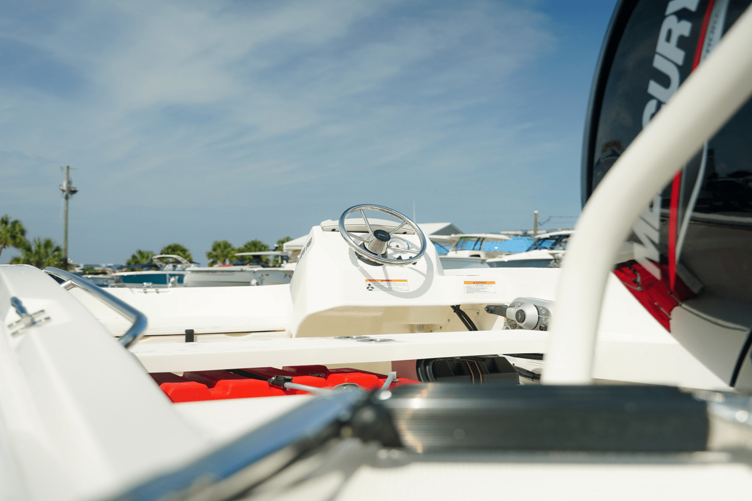 Slide: The Image of Boston Whaler 160 Super Sport 2025 - 13