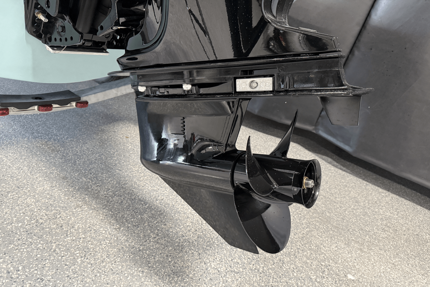 Slide: The Image of Boston Whaler 160 Super Sport 2025 - 15