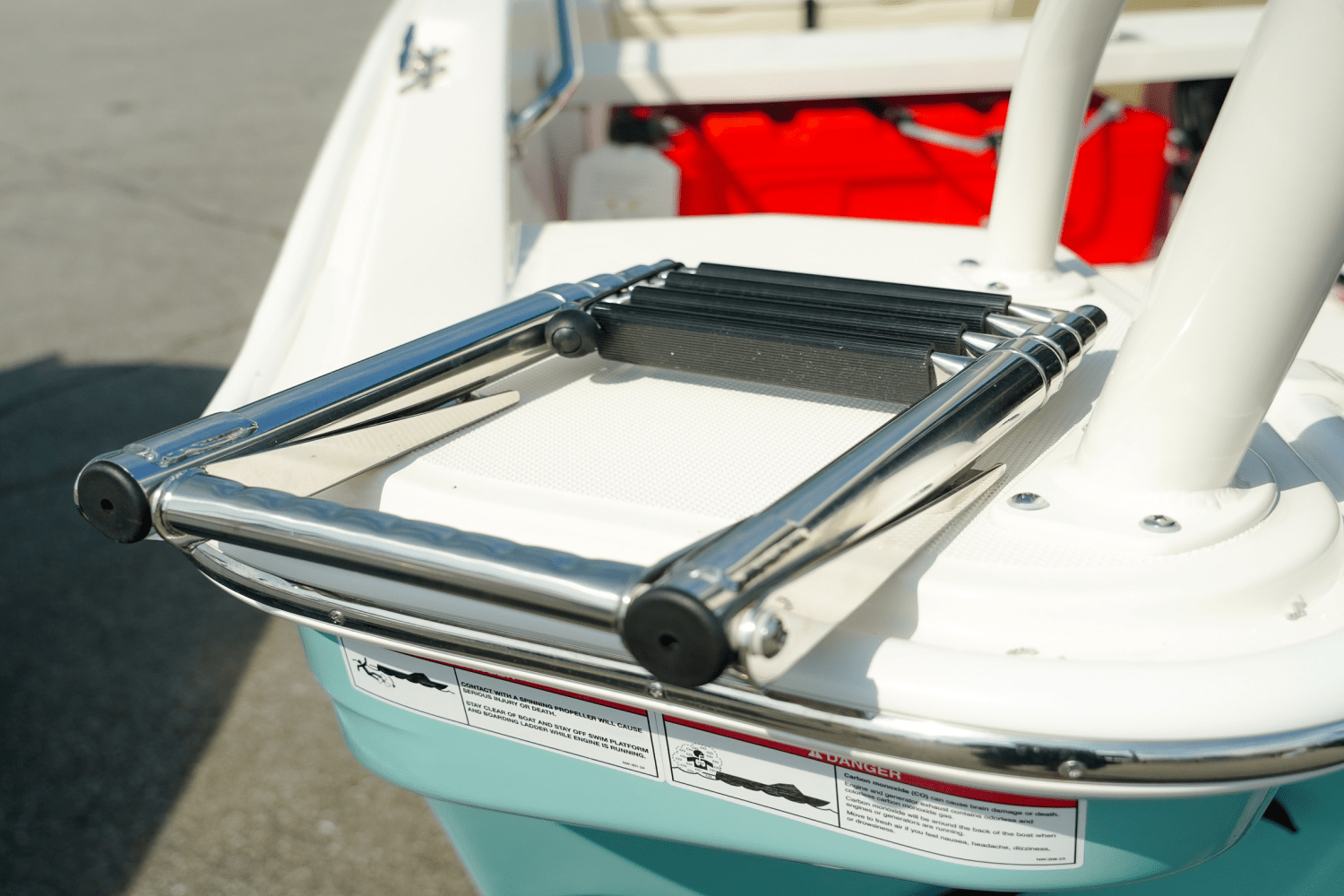 Slide: The Image of Boston Whaler 160 Super Sport 2025 - 17